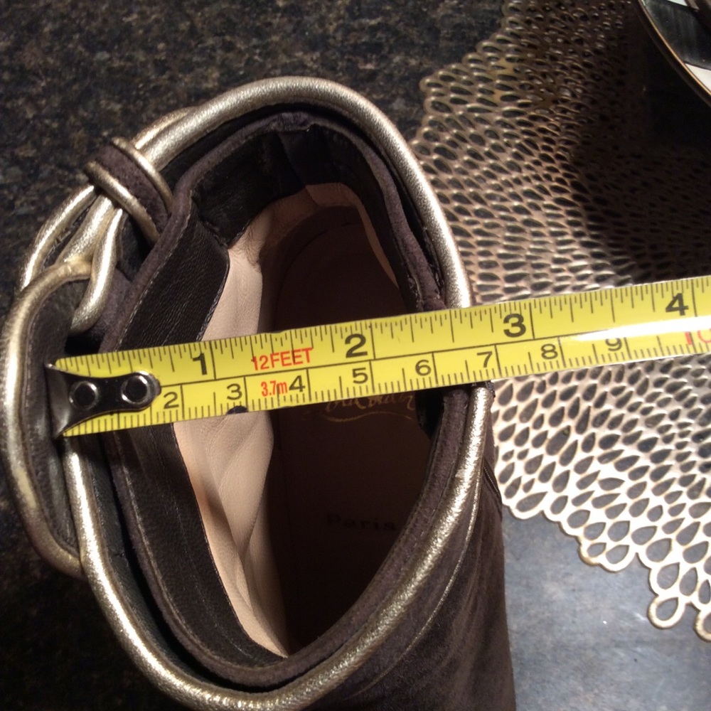 Authentic LouBoutin - Picture 6 of 11